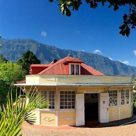 锡拉奥 勒布伊斯瓦日旅馆酒店 外观 照片